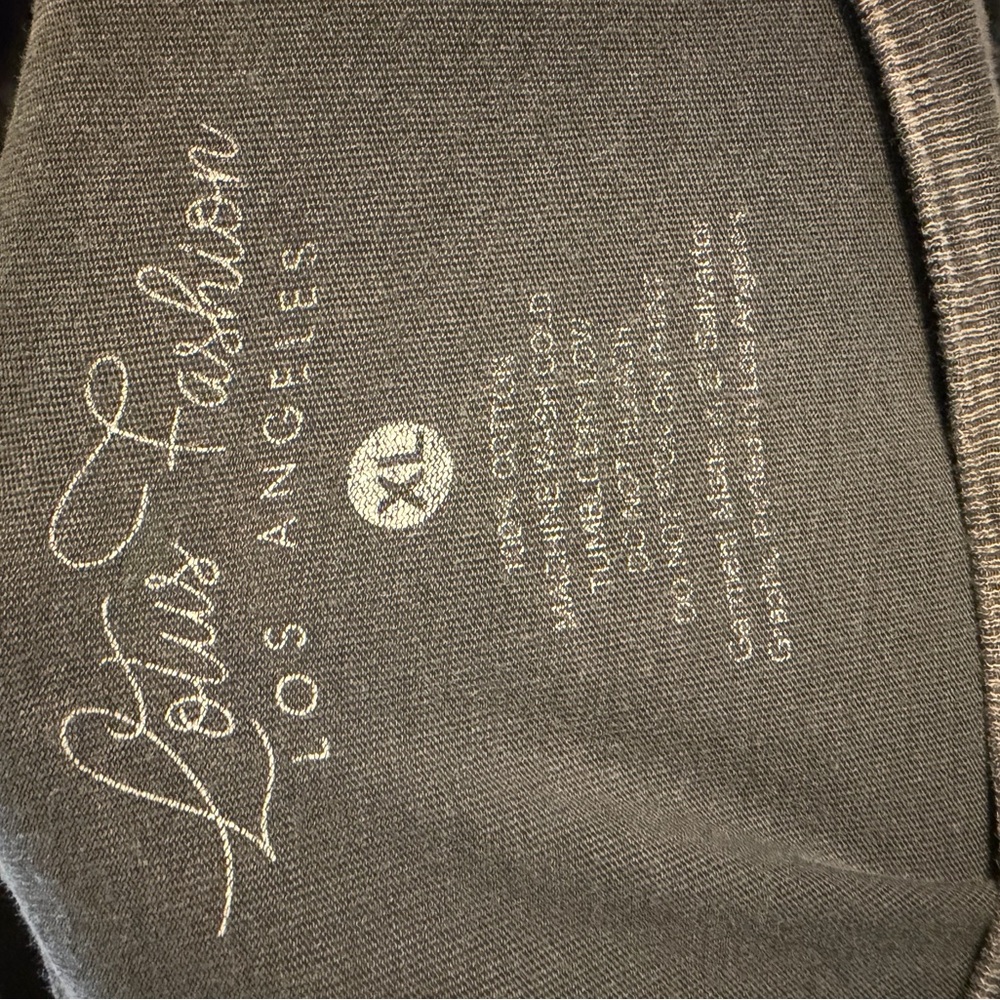 Stay Wild Roam Free Tee - Picture 3 of 3